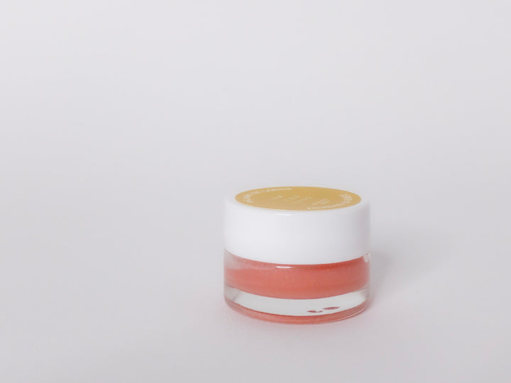 Rosa Lip Balm: Suavidad y Protección Inspirada en el Ayurveda